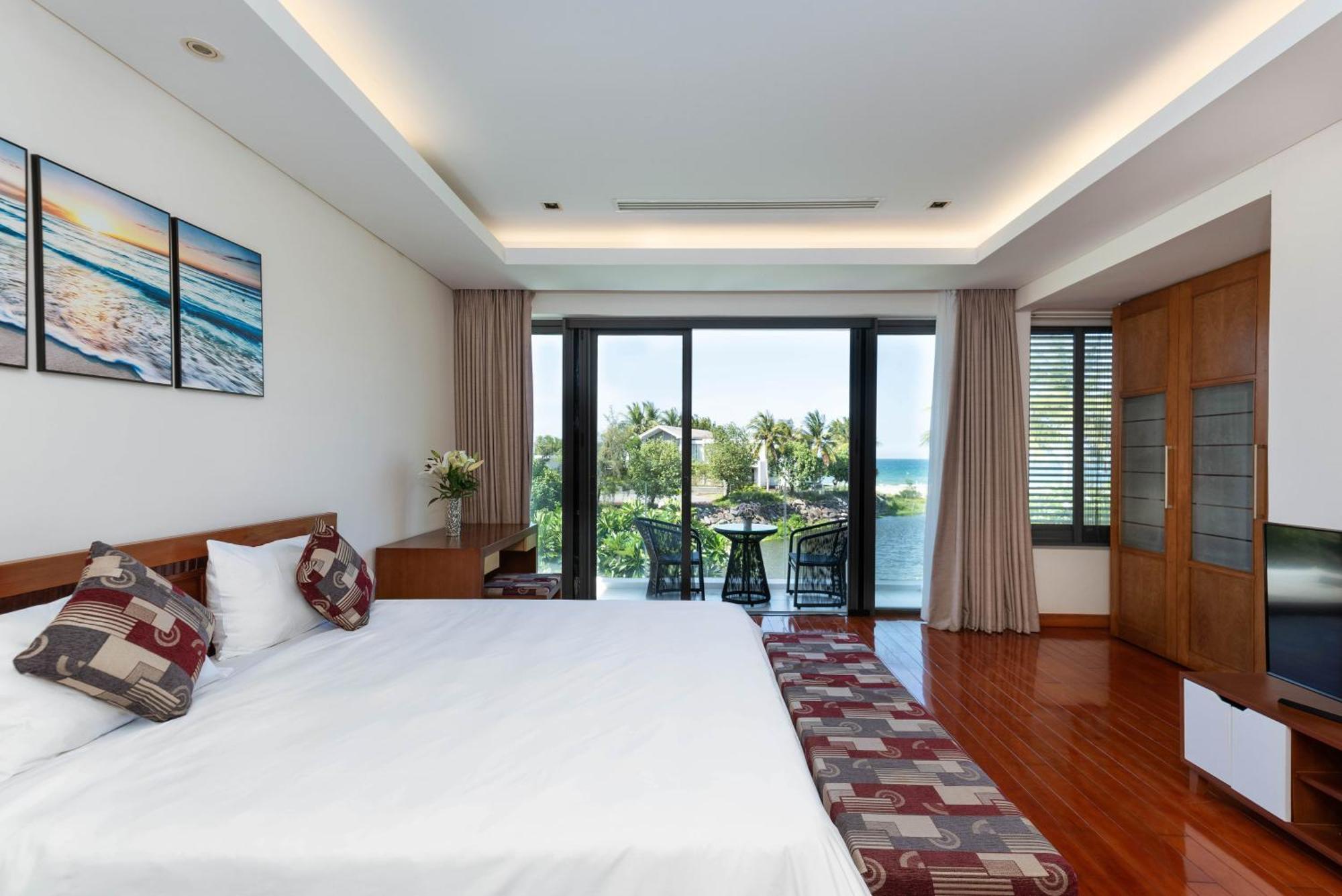 Ocean Luxury Villas Danang Esterno foto