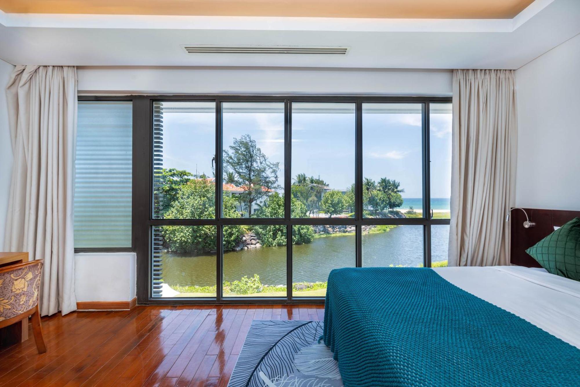 Ocean Luxury Villas Danang Esterno foto